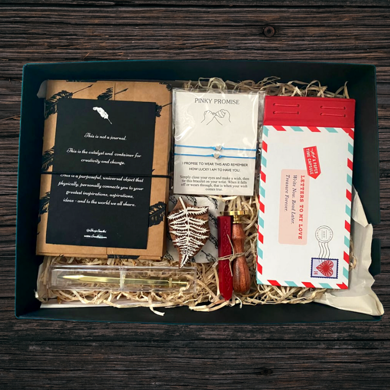 The Romantic Keepsake Gift Box