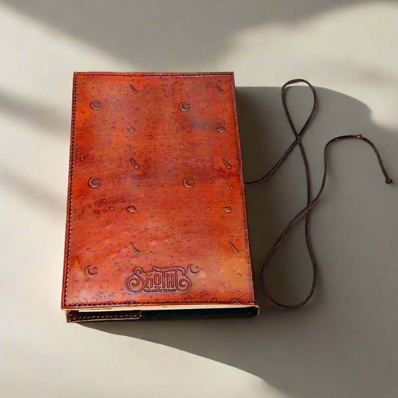 Soothi leather journal with “Trust the Wait. Embrace the Uncertainty.” engraving – a mindful, inspirational notebook for journaling, reflection, and personal growth