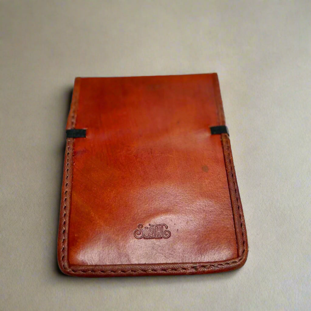 Handcrafted notepads in refillable leather – perfect for jotting ideas, reminders, or affirmations