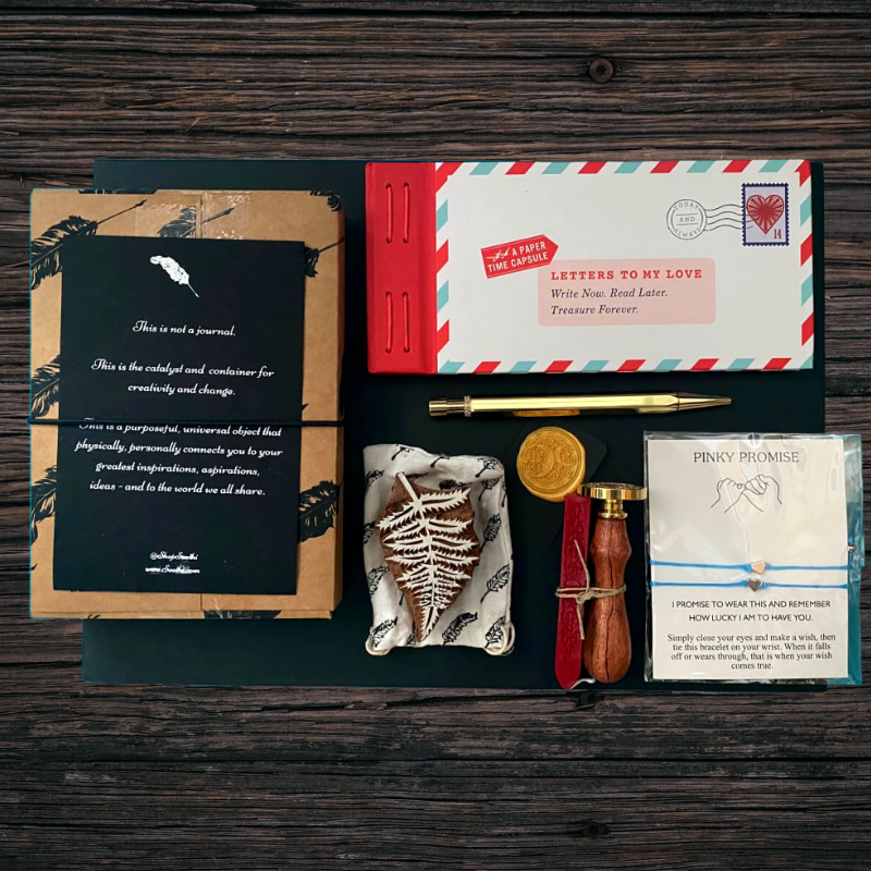 The Romantic Keepsake Gift Box