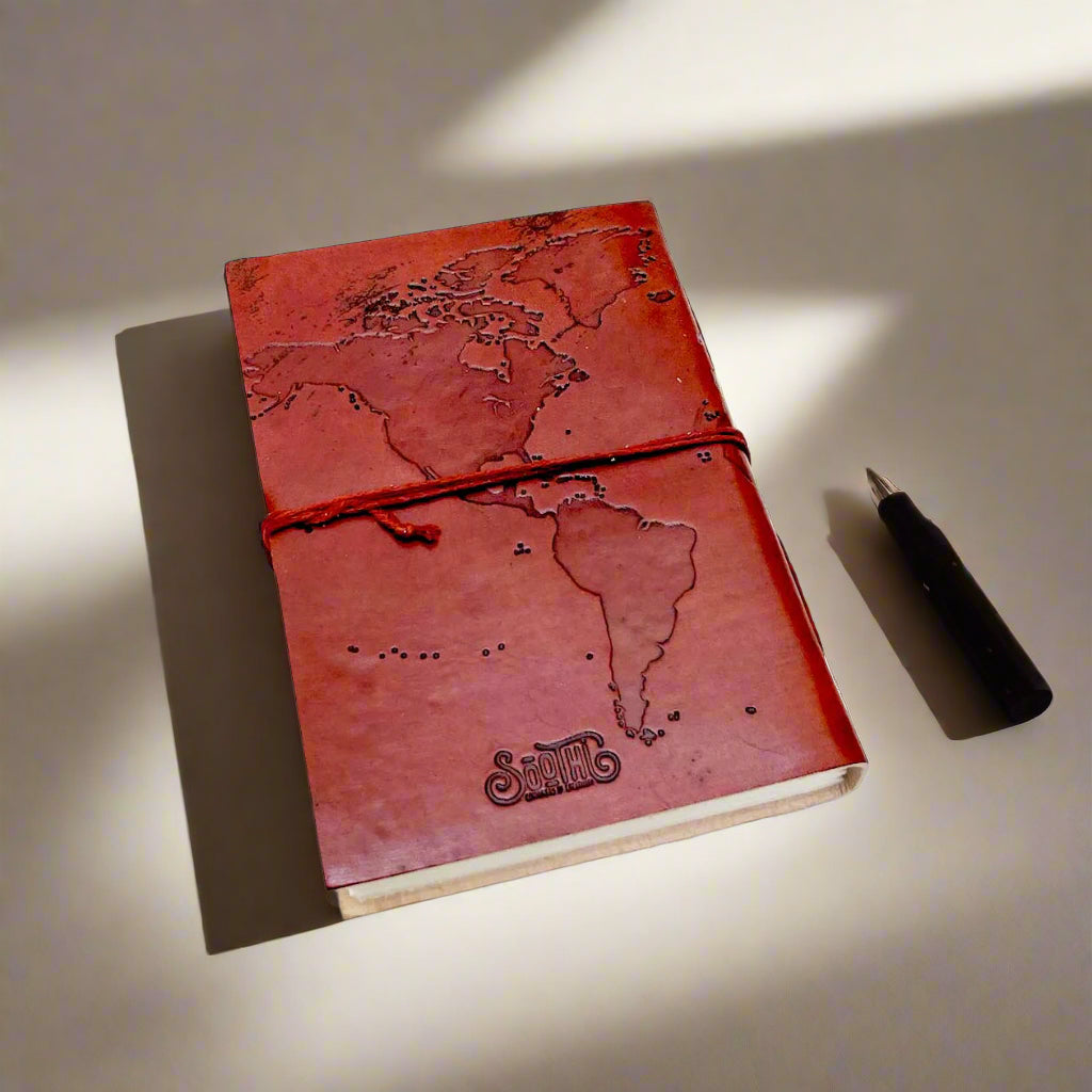Vintage-style world map leather journal – ideal gift for travelers, writers, and geography lovers