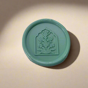 Framed Floral Wax Seal Stamp - Elegant Botanical Design in an Arch