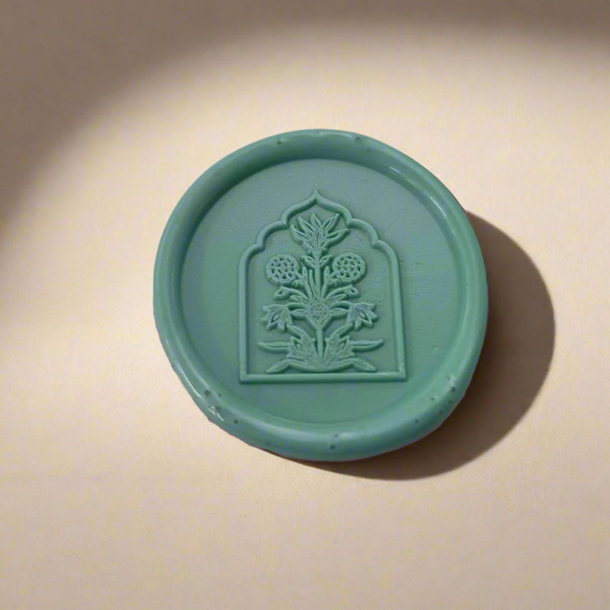 Framed Floral Wax Seal Stamp - Elegant Botanical Design in an Arch