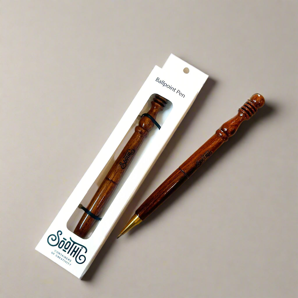 Elegant wood-carved pen with ‘Soothi’ logo engraving – artisanal and sustainable
