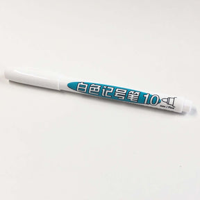 Premium white marker pen – stylish and sustainable office essential